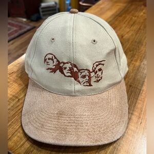 Mount Rushmore cap w/suede brim in GUC